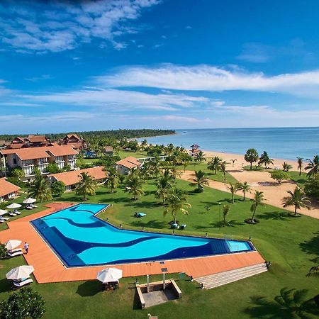 The Calm Resort & Spa Passikudah Luaran gambar
