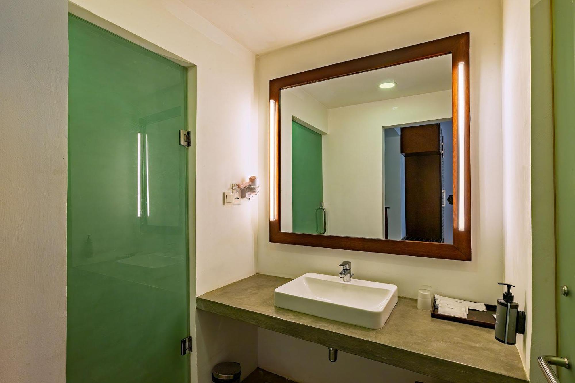 The Calm Resort & Spa Passikudah Bilik gambar